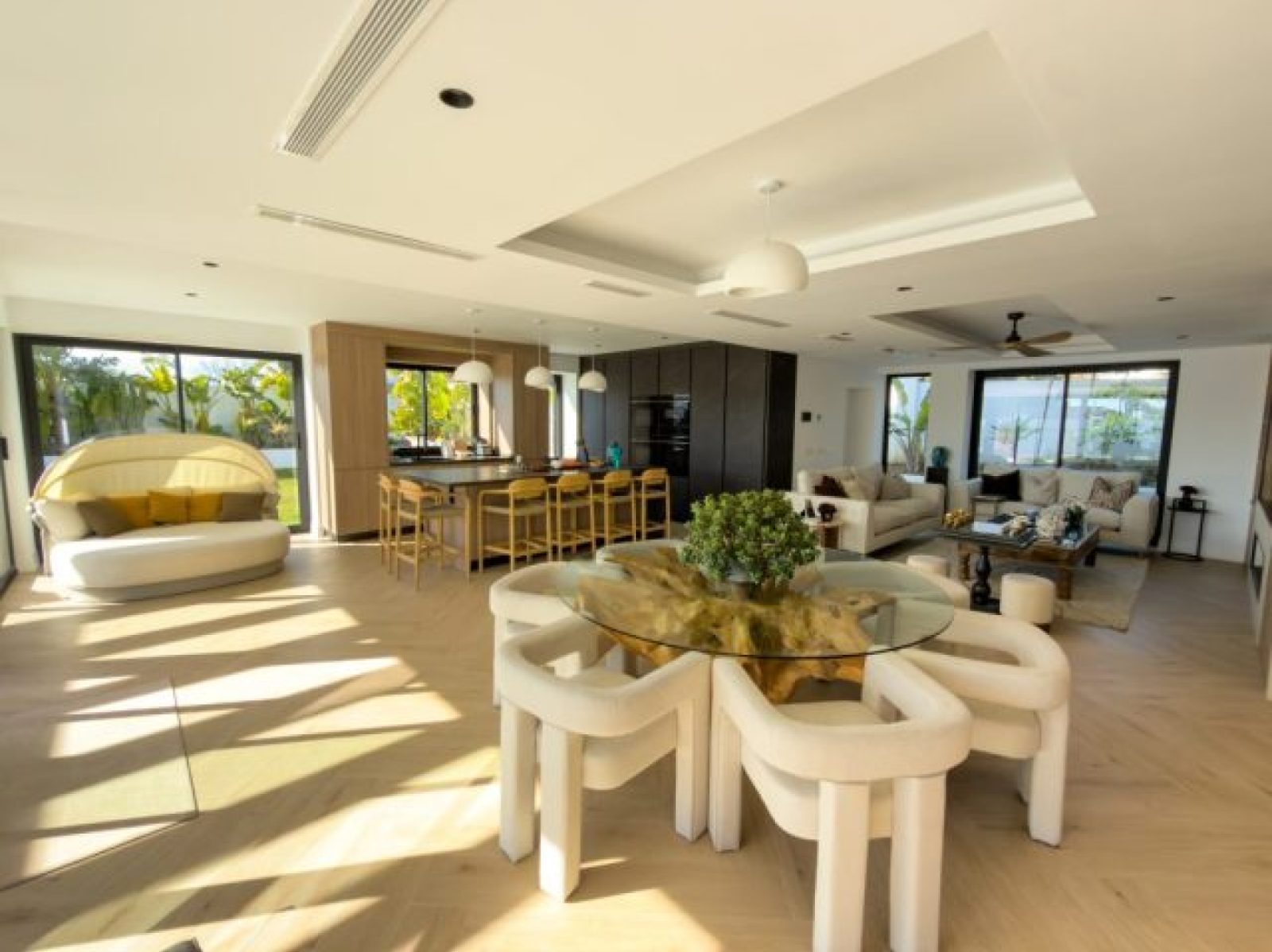 Rooftop terrace with sun loungers